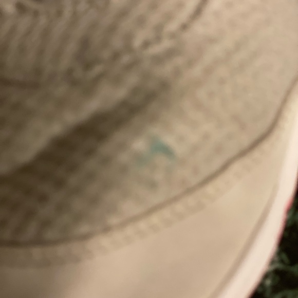 Puma little girl size 1Uk , 2C US - Picture 4 of 10